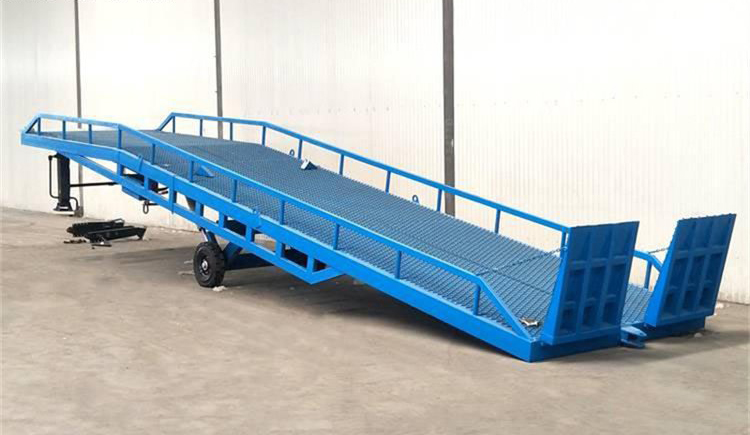 移動式液壓登車橋